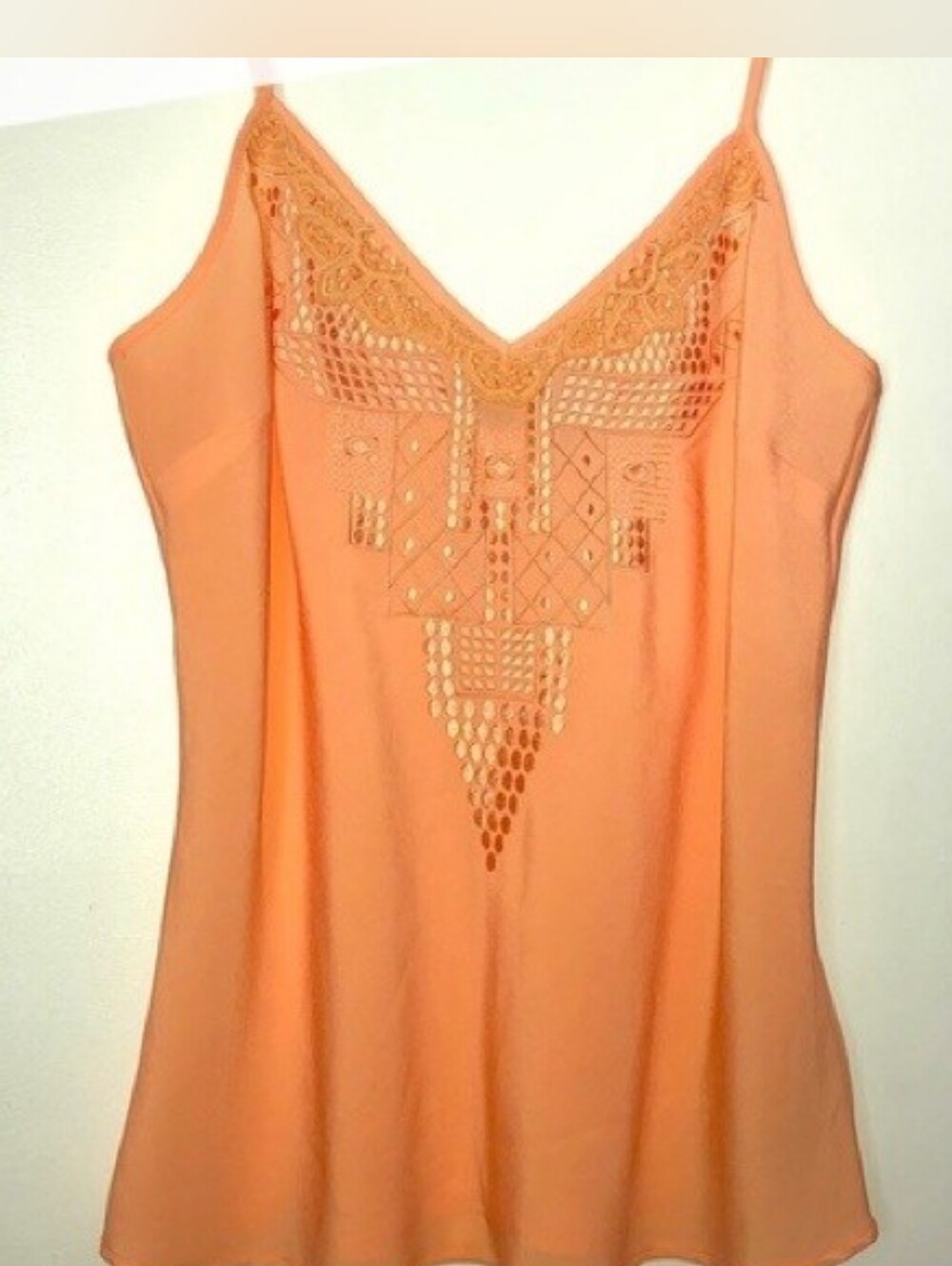 BNWT - Guess - (Size M) Women's Orange Sleeveless Tank Top